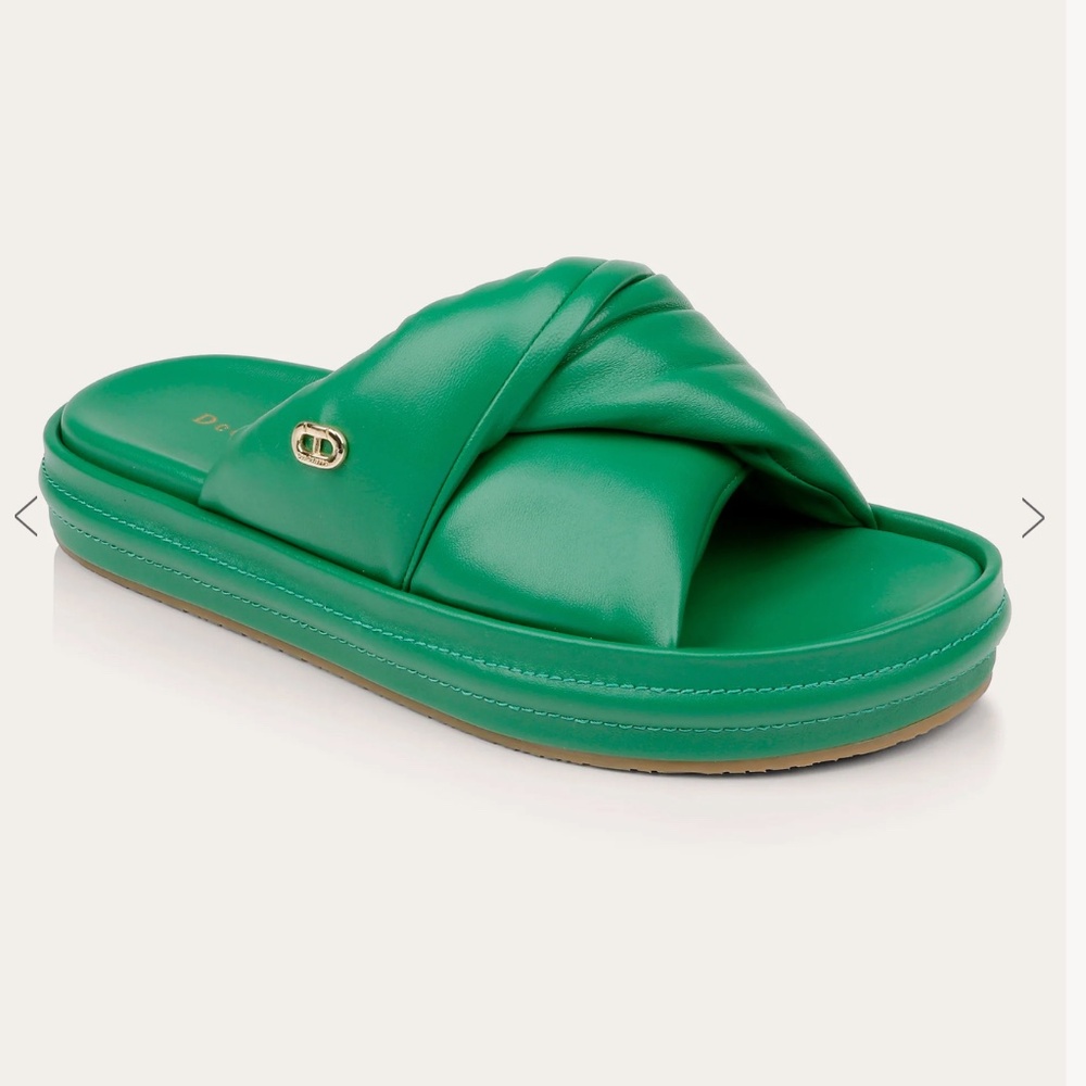 Dee Ocleppo Milan Twisted-Leather Sandal in Grass Green! US women 9.5
